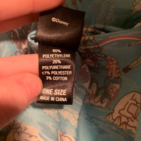 COPY - Disney/Her Universe Peter Pan Tote Bag - Picture 8 of 8